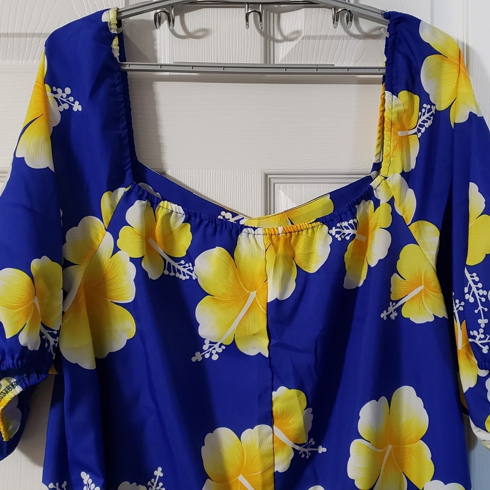 Women's Hilo Hatties Hawaiian Muumuu View 4
